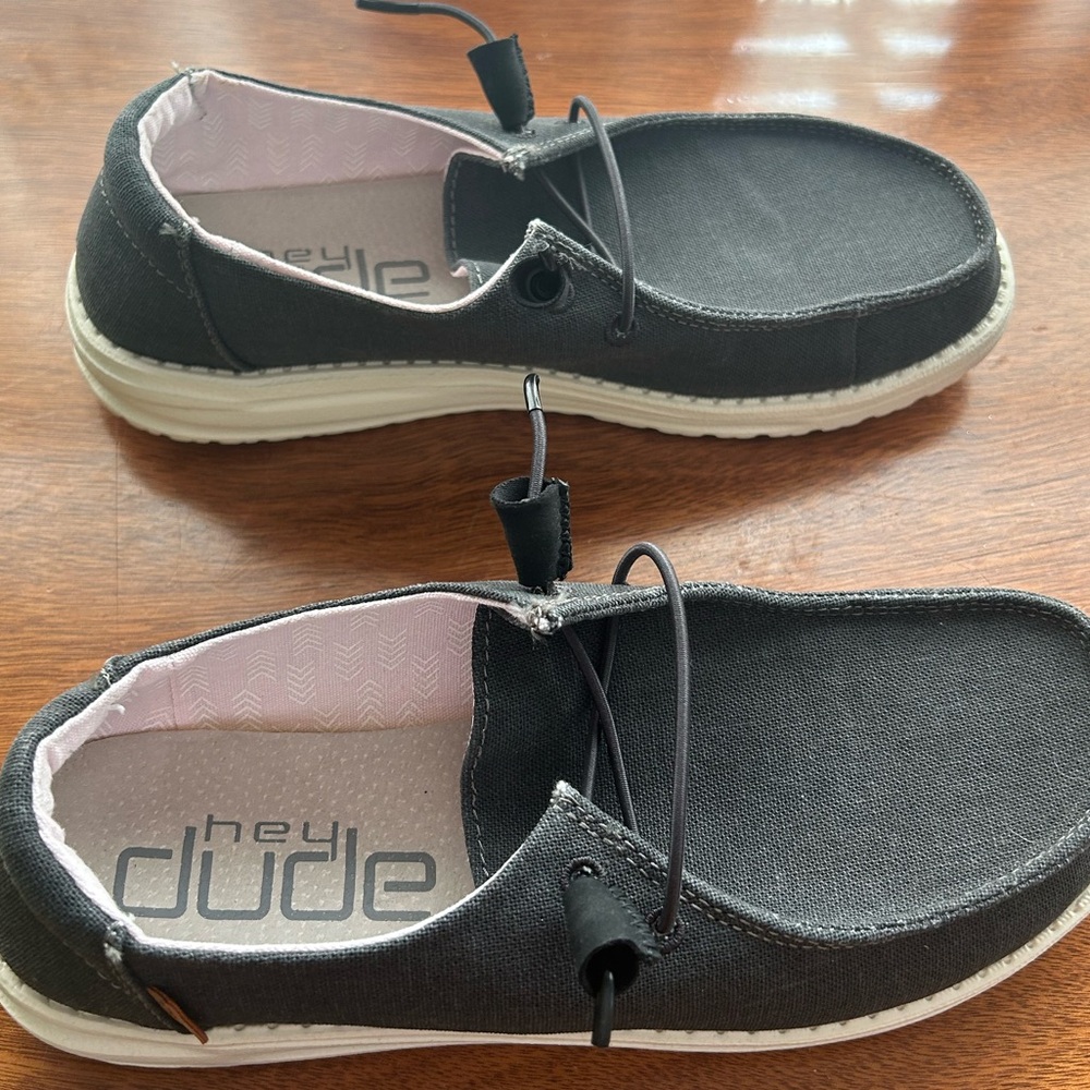 Women’s Hey Dude Wendy Chambray Off Black Size 8 - Picture 3 of 7